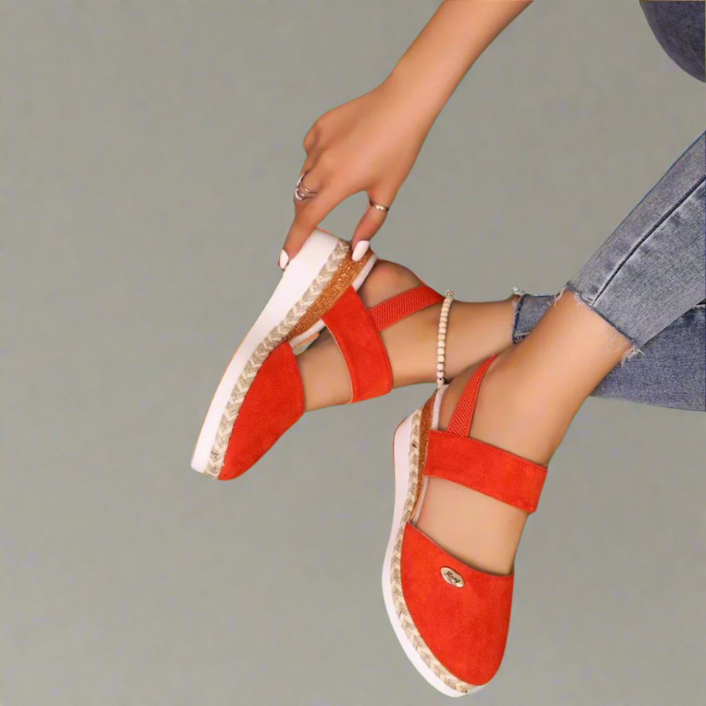 Gitta | Sandály na vysokém podpatku pro plnoštíhlé – pohodlné a všestranné