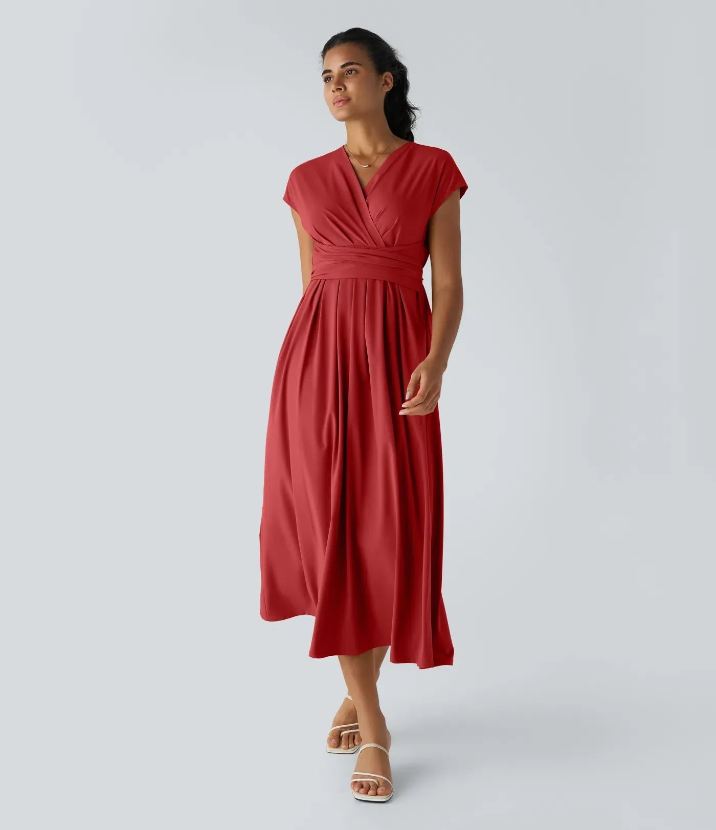 Šaty Aura – Elegantní pohodlí pro každý den