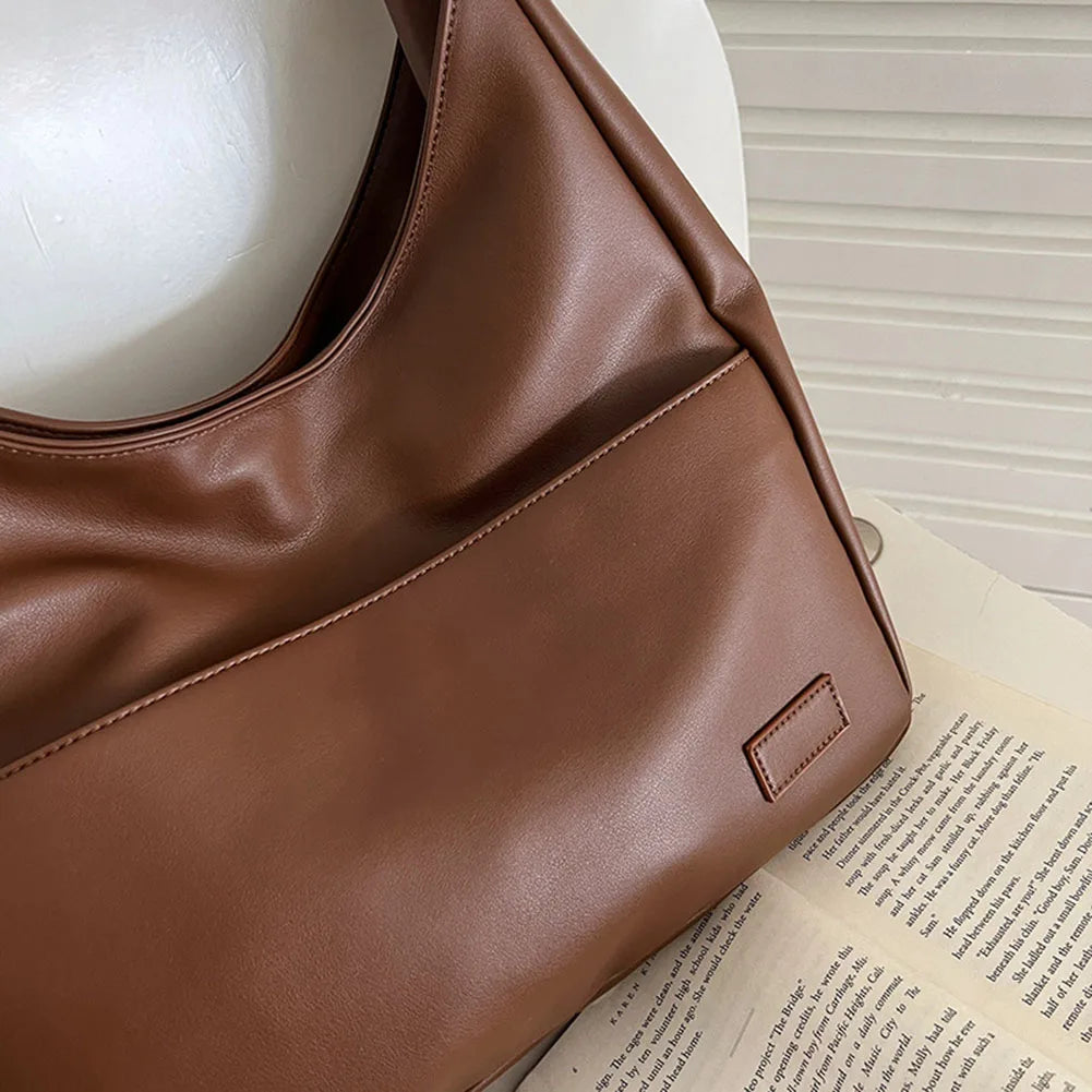 Liv™ - Stylová volná hobo taška v koženém designu