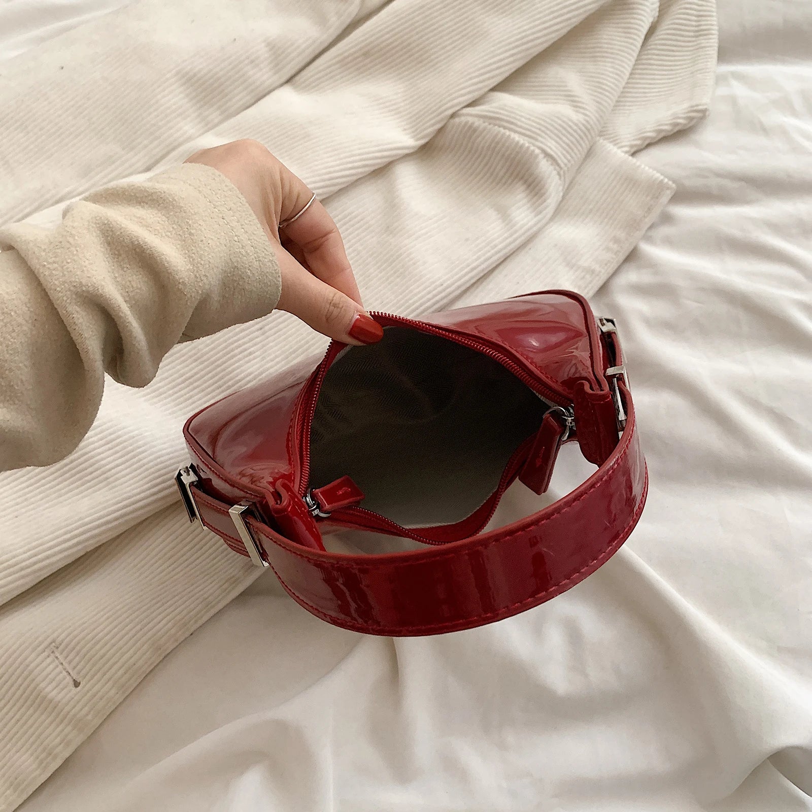 Bella™ - Vintage Half-Moon Handbag