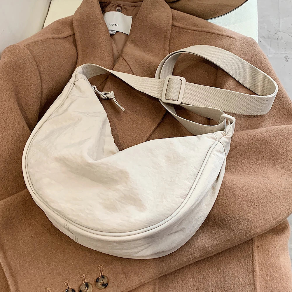 Liv™ - Stylová volná hobo taška v koženém designu