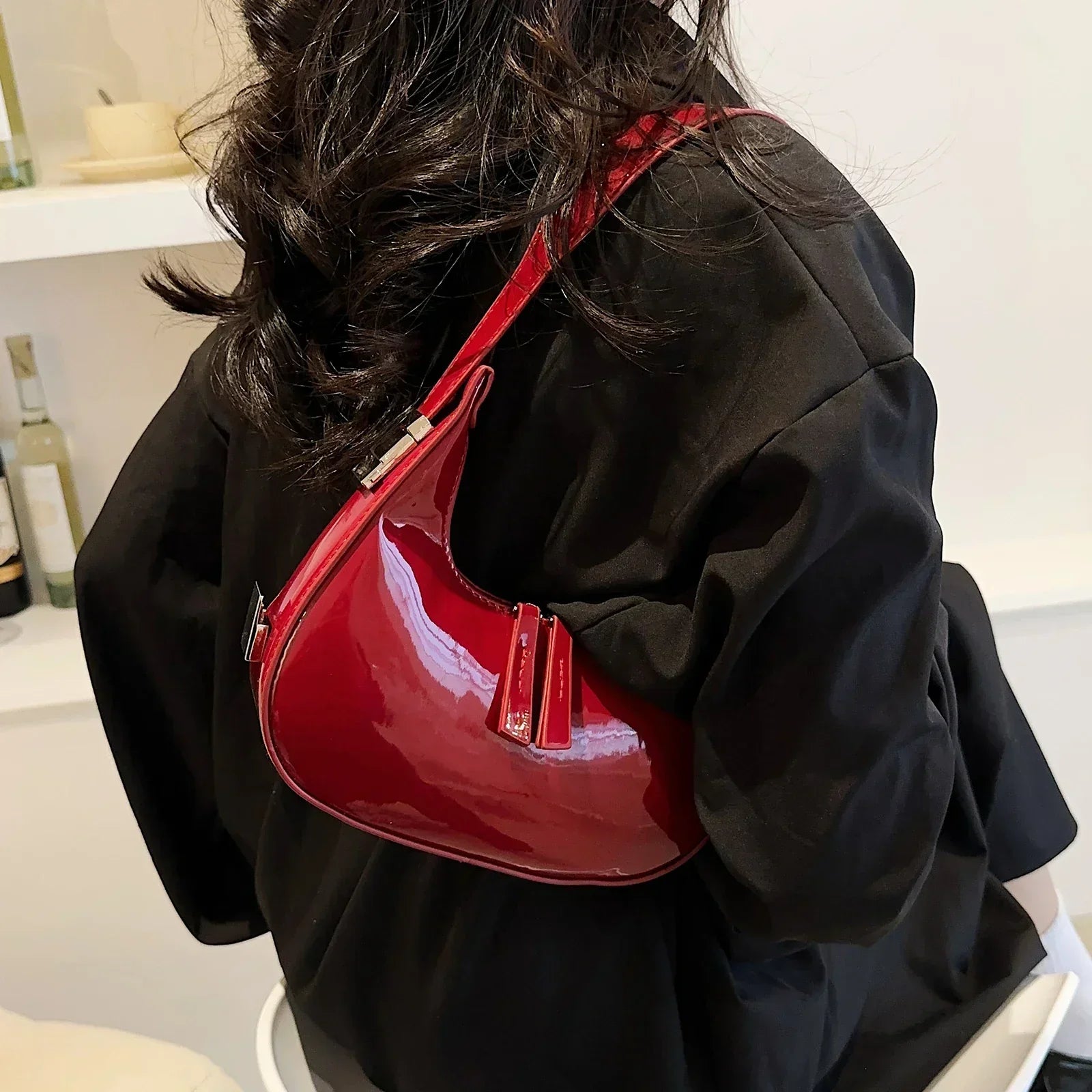 Bella™ - Vintage Half-Moon Handbag