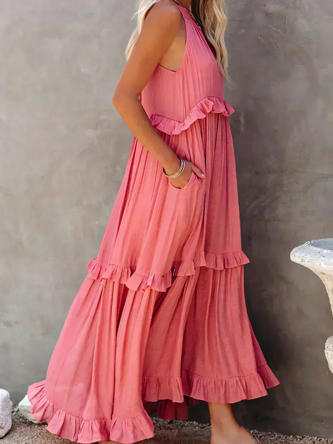 ANETA | Elegantní šaty bez rukávů s volány