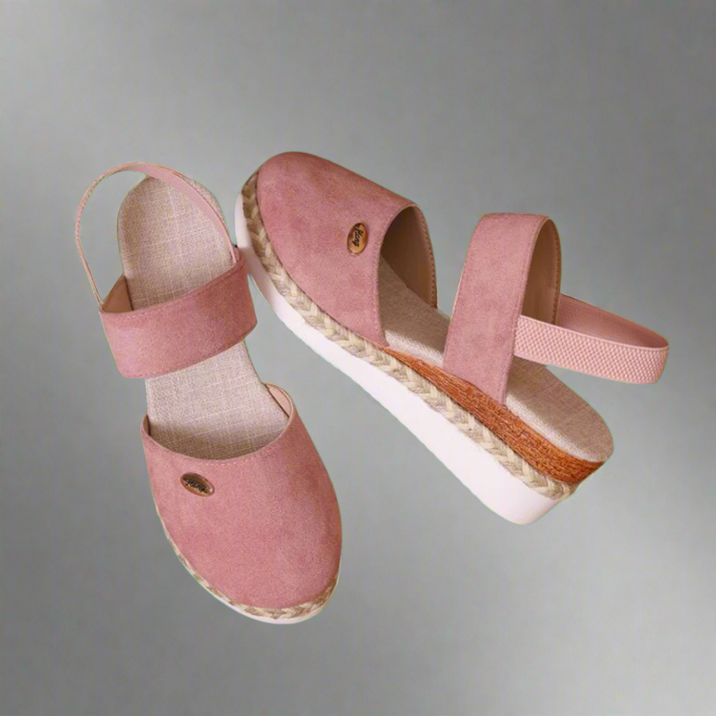 Gitta | Sandály na vysokém podpatku pro plnoštíhlé – pohodlné a všestranné