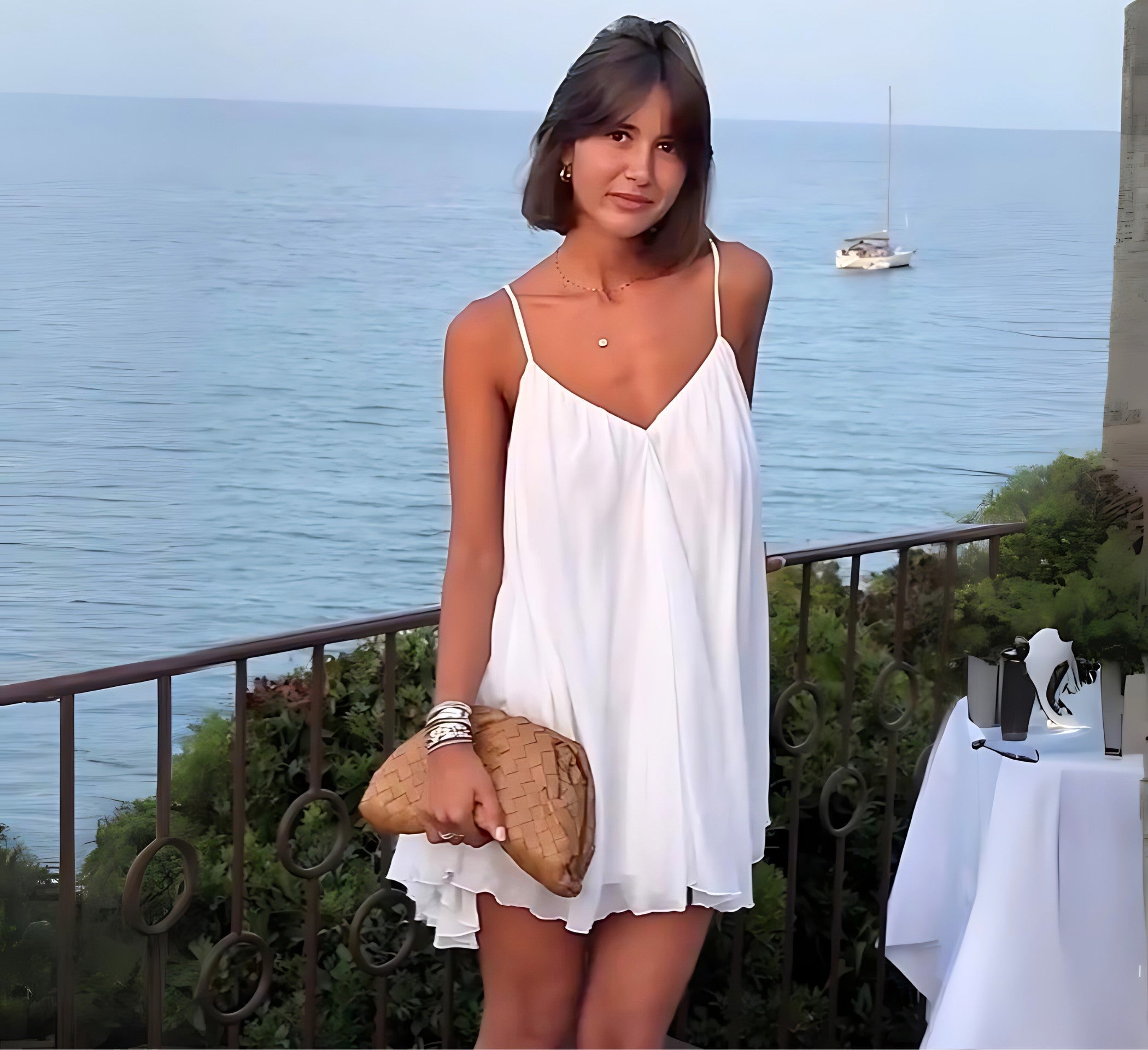 MIO | Elegantní Mini Šaty