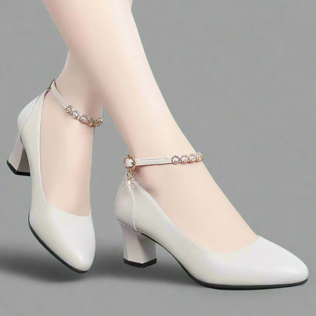 Zymara | Lodičky z prémiového lakovaného kůže pro váš kancelářský styl