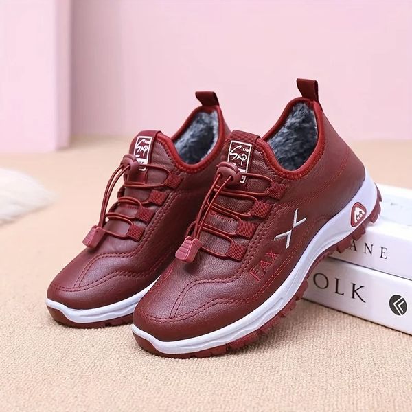 Dámské zimní sportovní sneakersy s polarovou podšívkou
