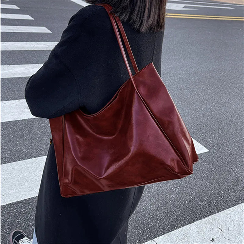 Lisa™ - Stylová hnědá tote taška s efektem kůže