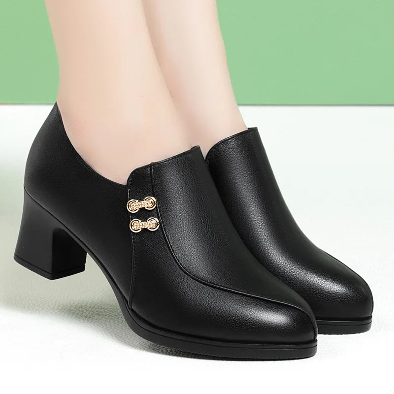 ElegantSteps™ Comfort Heels – Dámské Kožené Pracovní Lodičky | Jarní Boty s Měkkou Podrážkou & Silným Podpatkem