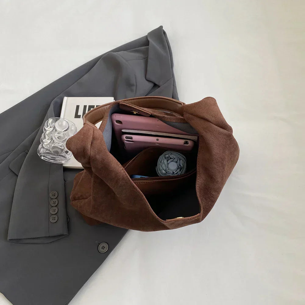 Freja™ – Elegantní měkká semišová kabelka přes rameno