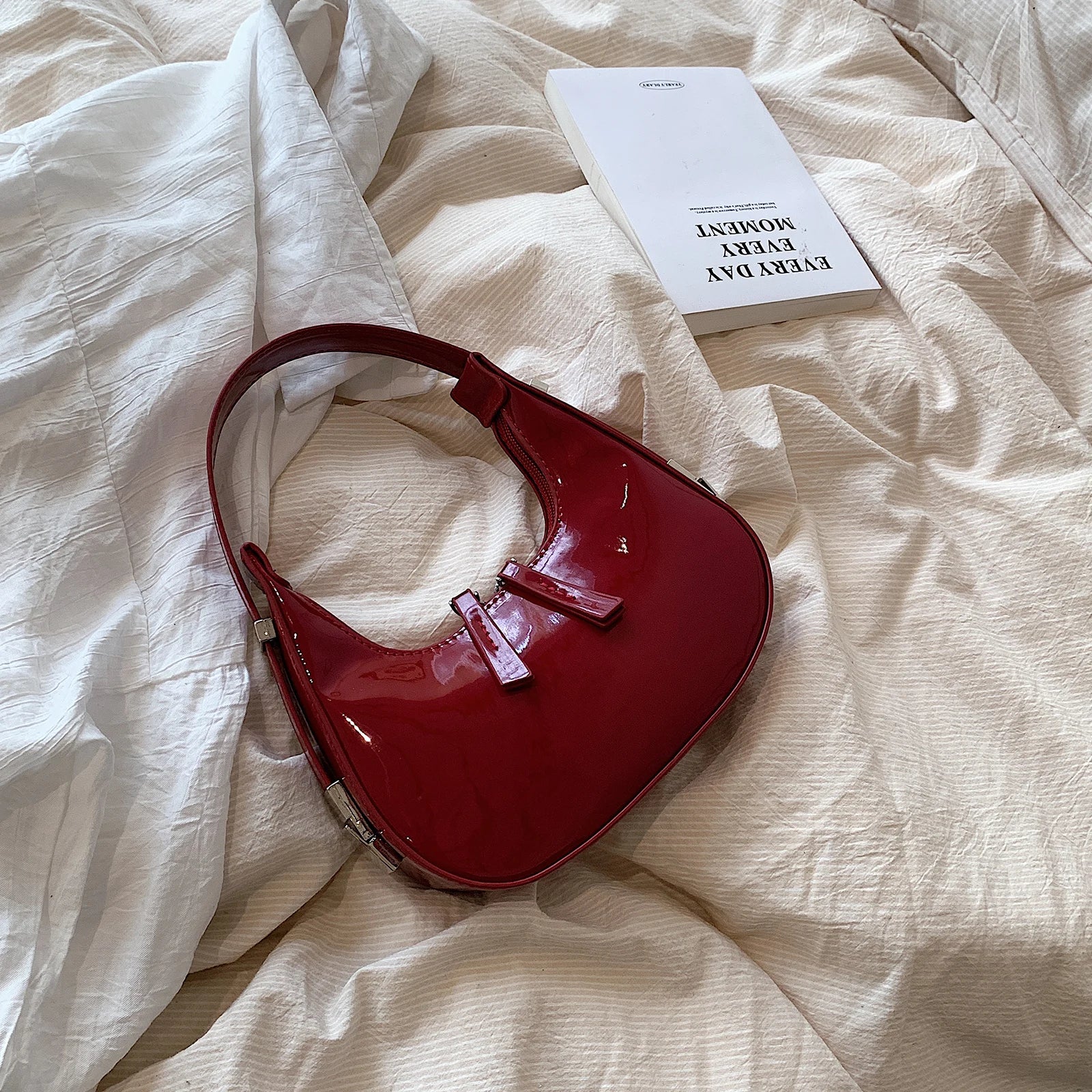 Bella™ - Vintage Half-Moon Handbag
