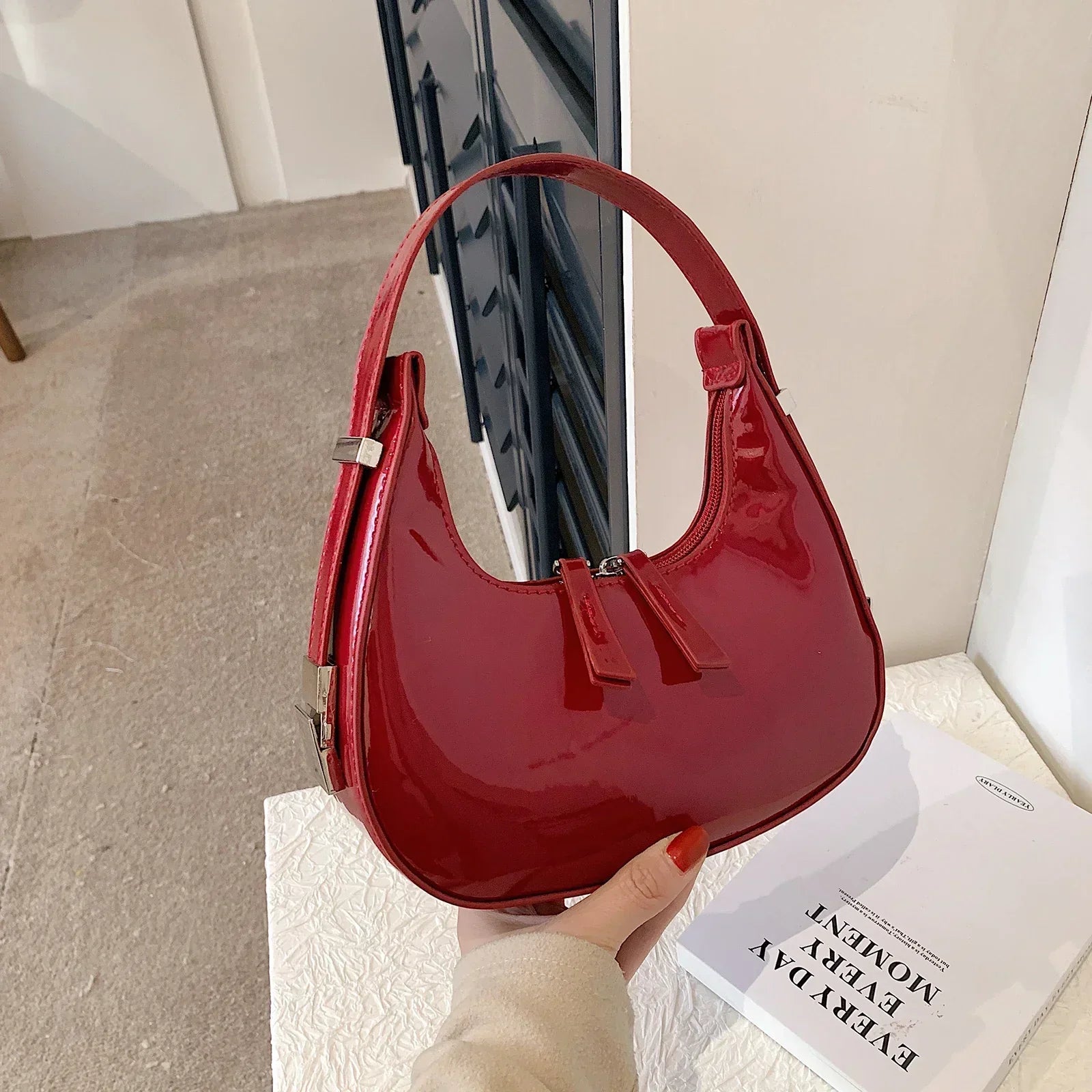 Bella™ - Vintage Half-Moon Handbag